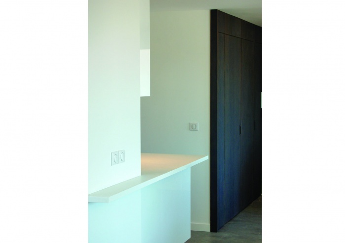 APPARTEMENT B. : entr�e