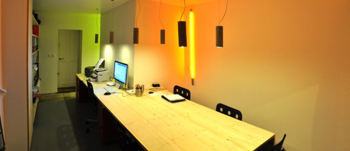 Bureau / commerce : 2