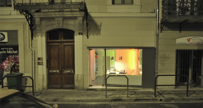 Bureau / commerce