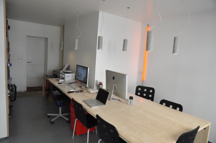 Bureau / commerce : 5