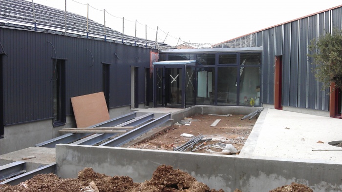 Construction dune cr�che 40 enfants : IMAG0547