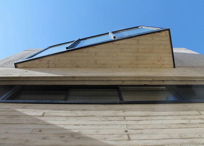 Maison de ville en b�ton : D�tail bow window en b�ton